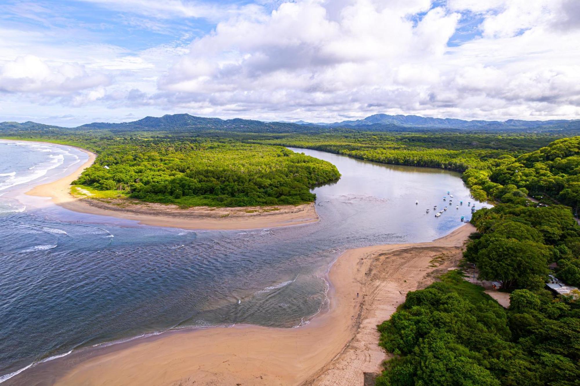 Sunrise 6- Ocean View 2 Bedroom Condo, Steps To The Beach Tamarindo Ngoại thất bức ảnh